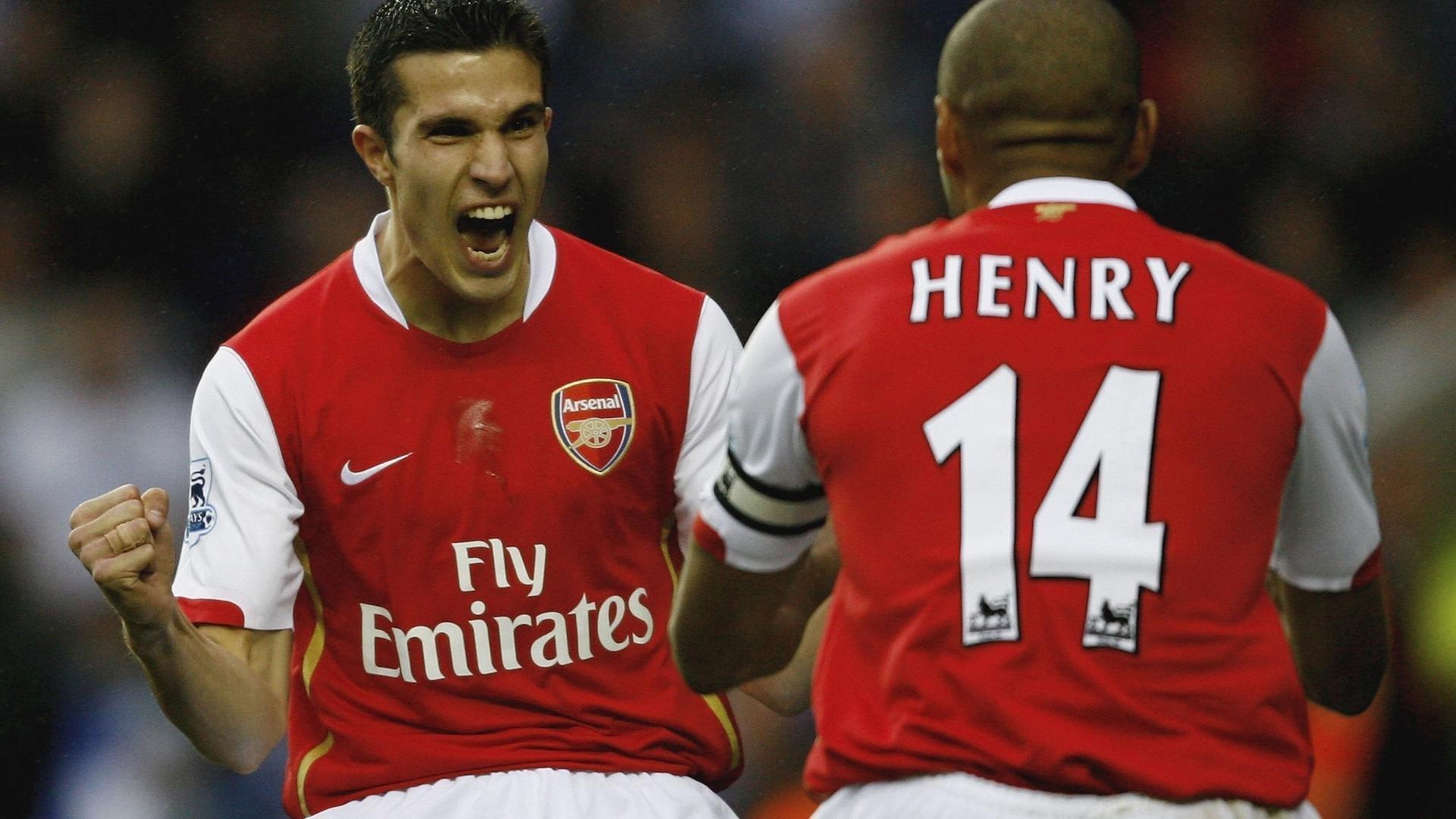 欧足联发布上赛季上座数据报告,老特拉福德再度称雄,伯纳乌梅阿查紧随其后