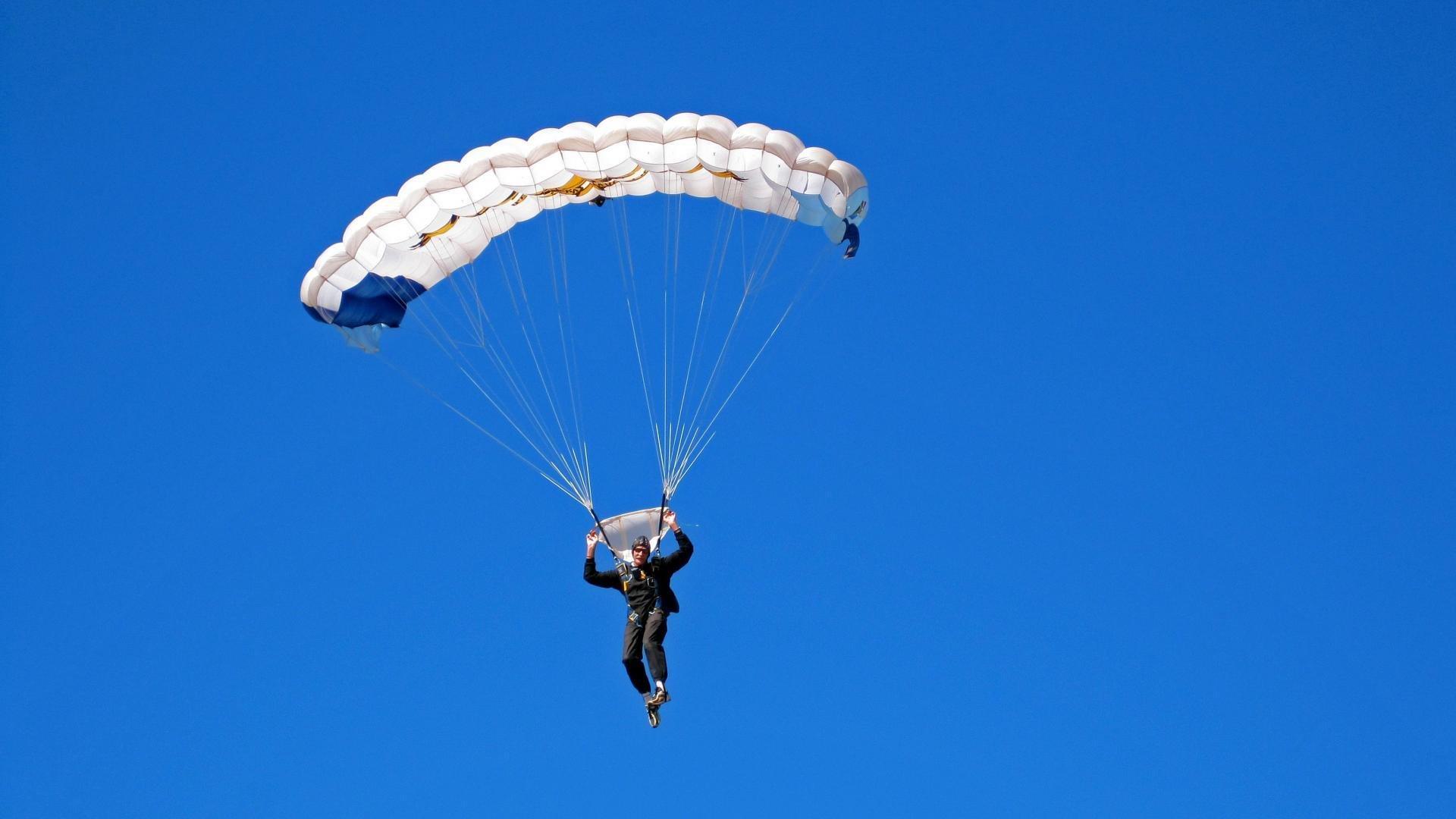粤军势如破竹欲雪前耻 李秋平密会京旅谋破敌策